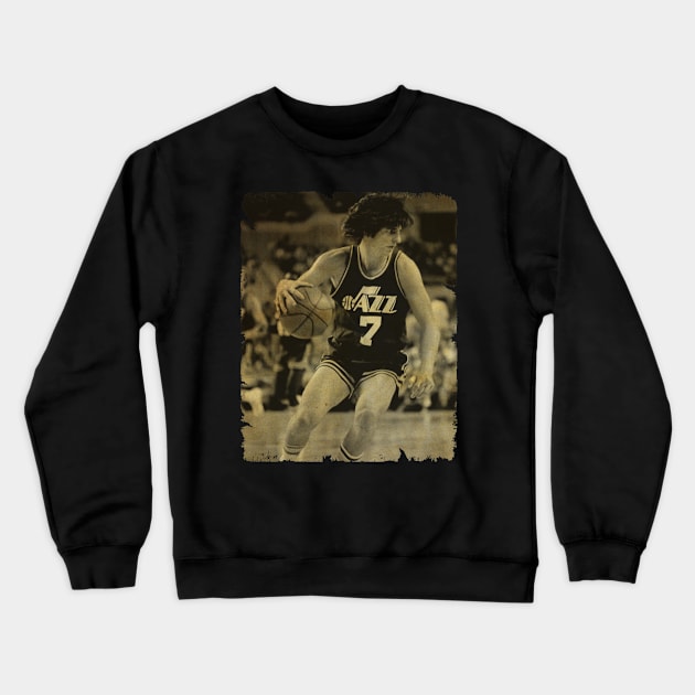 Pete Maravich - Vintage Design Of Basketball Crewneck Sweatshirt by JULIAN AKBAR PROJECT